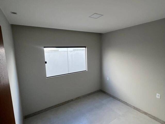 #286 - Casa para Venda em Linhares - ES