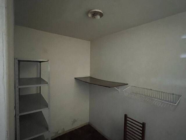Apartamento para Venda em Linhares - 4