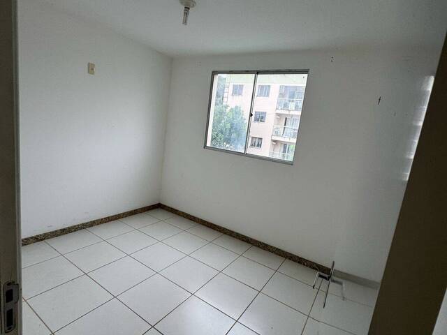 Apartamento para Venda em Linhares - 4