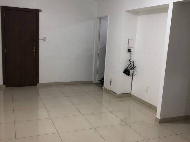 #178 - Apartamento para Venda em Salvador - BA