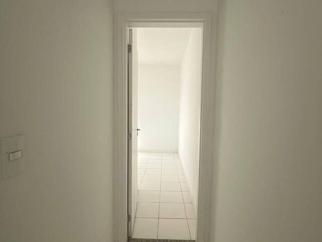 Apartamento para Venda em Linhares - 4