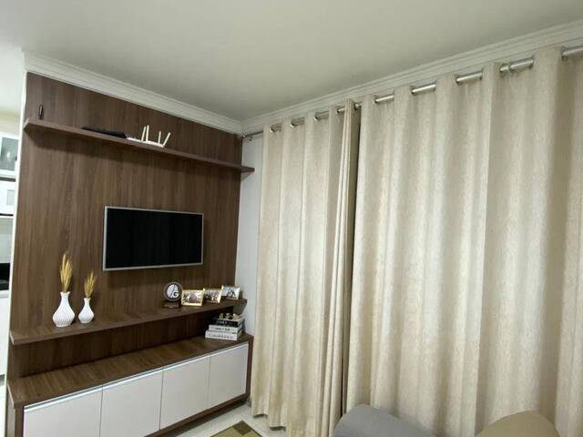 #223 - Apartamento para Venda em Linhares - ES