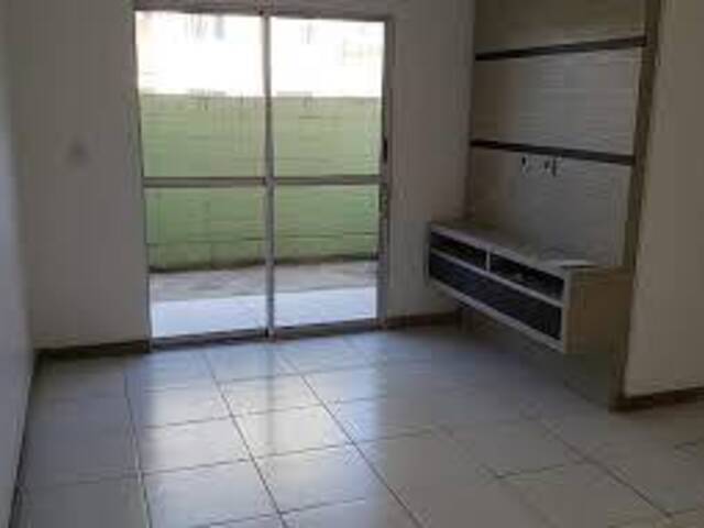 #225 - Apartamento para Venda em Linhares - ES