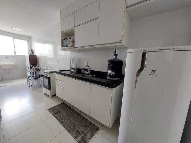 Apartamento para Venda em Linhares - 4
