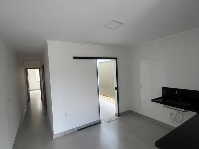 #298 - Casa para Venda em Linhares - ES