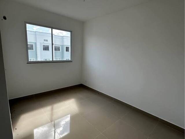 Apartamento para Venda em Linhares - 5