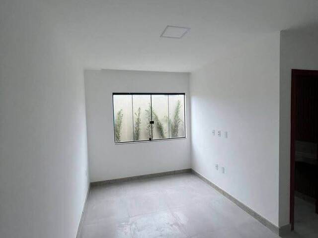 Casa para Venda em Linhares - 3