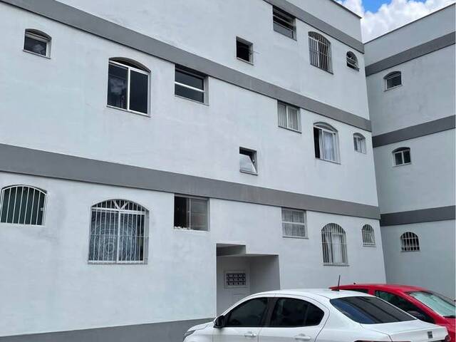 #398 - Apartamento para Venda em Linhares - ES