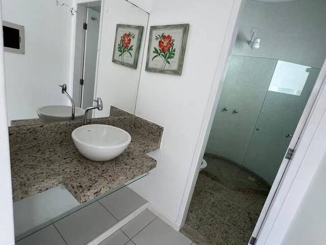 Casa para Venda em São Mateus - 3