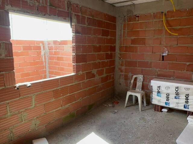 #405 - Casa para Venda em Linhares - ES