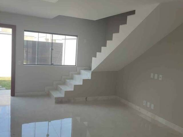 #426 - Casa para Venda em Linhares - ES
