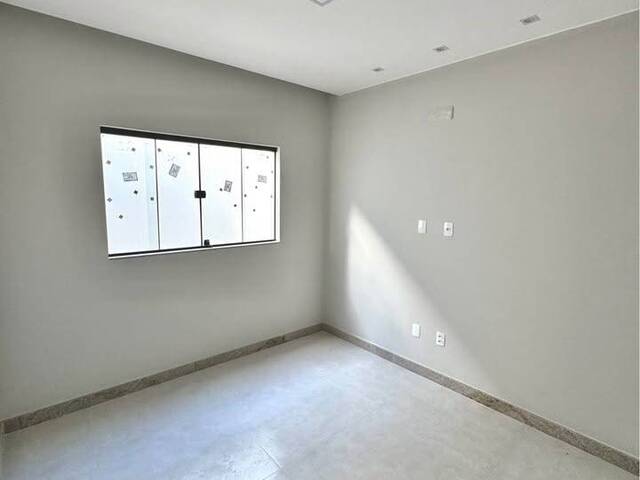 #436 - Casa para Venda em Linhares - ES