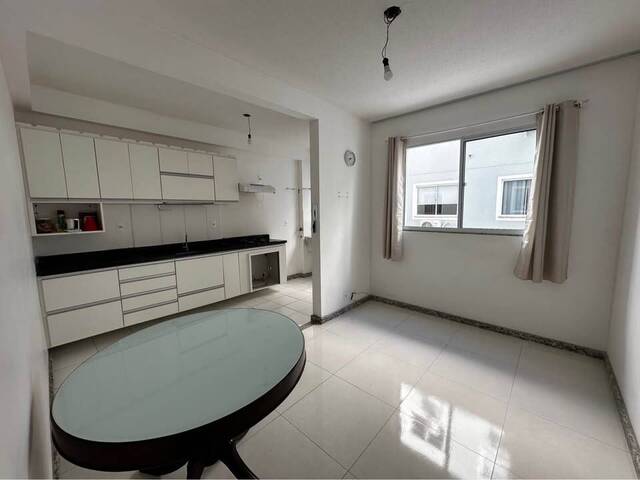Apartamento para Venda em Linhares - 4