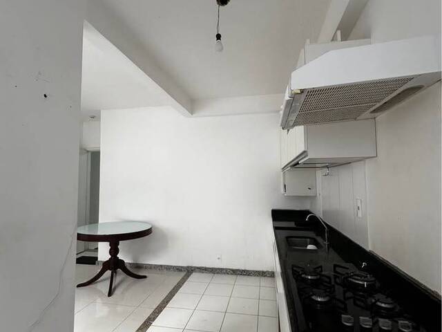 Apartamento para Venda em Linhares - 5