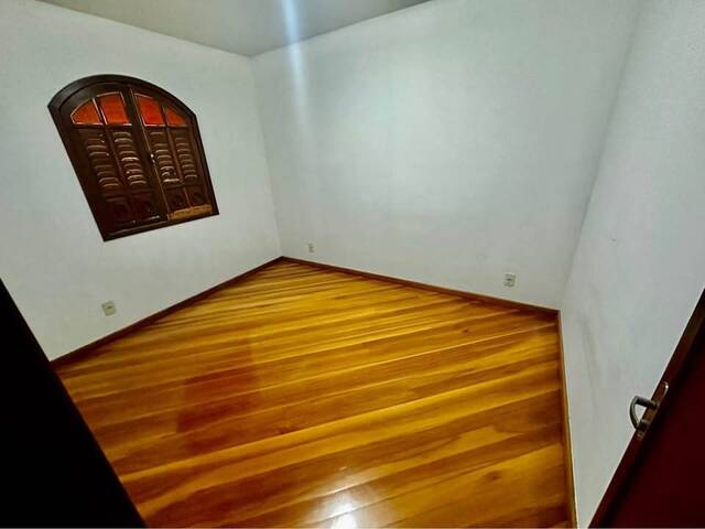 #443 - Apartamento para Venda em Linhares - ES