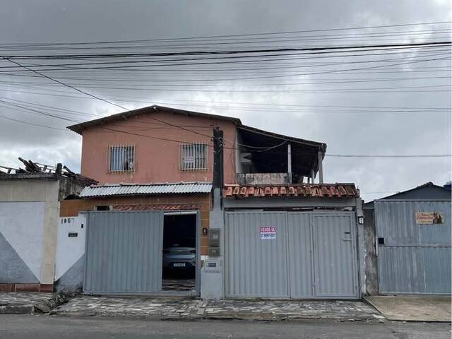 #447 - Apartamento para Venda em Linhares - ES