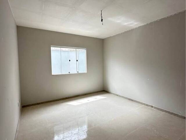 #461 - Casa para Venda em Linhares - ES