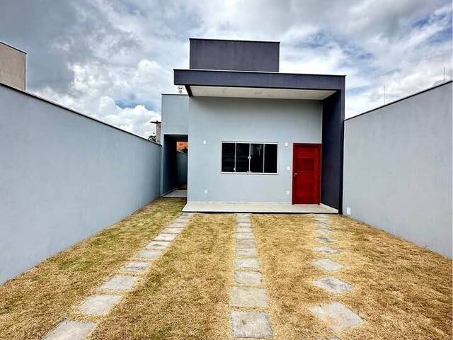 #461 - Casa para Venda em Linhares - ES