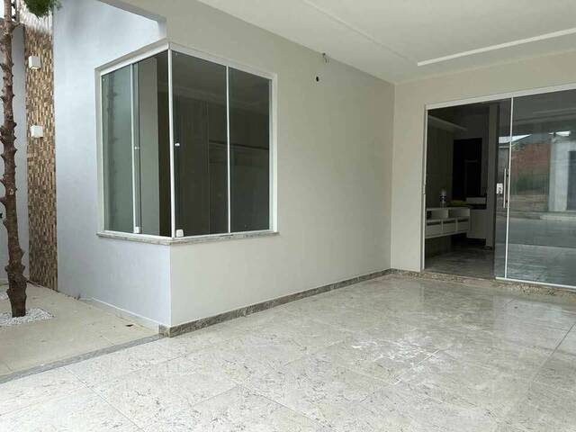 Casa para Venda em Linhares - 2