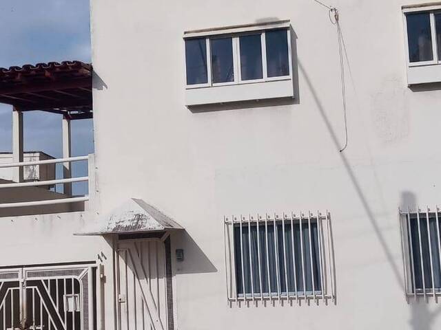 #479 - Apartamento para Venda em Linhares - ES