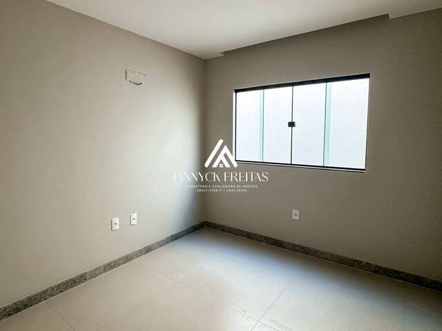 Casa para Venda em Linhares - 2