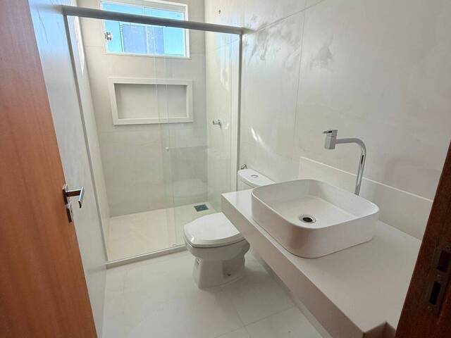 Casa para Venda em Linhares - 3