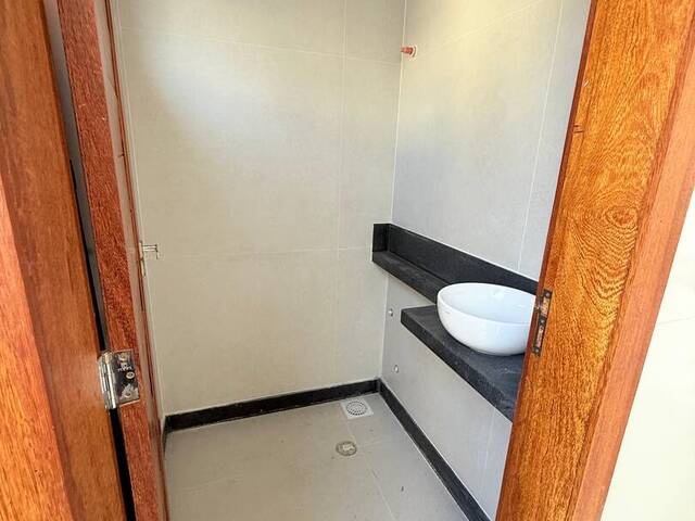 Casa para Venda em Linhares - 4