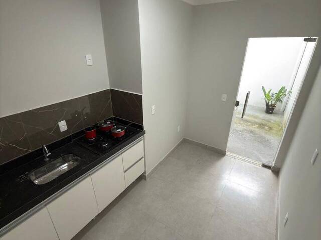 Apartamento para Venda em Linhares - 5