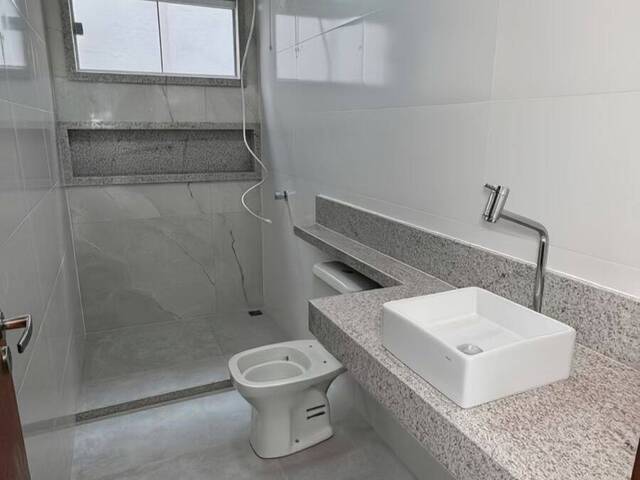 #572 - Casa para Venda em Linhares - ES