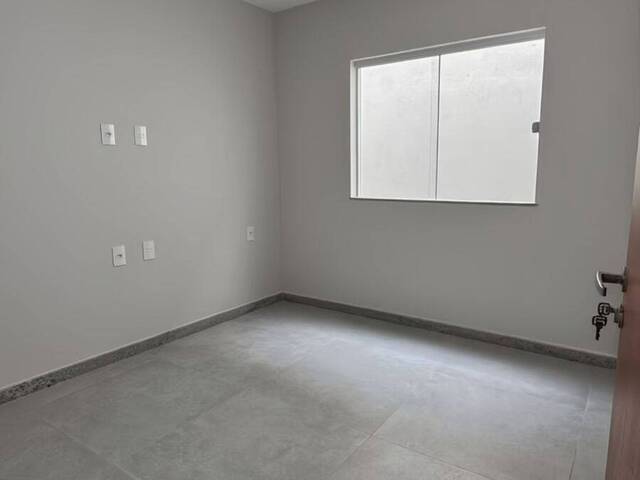 Casa para Venda em Linhares - 4