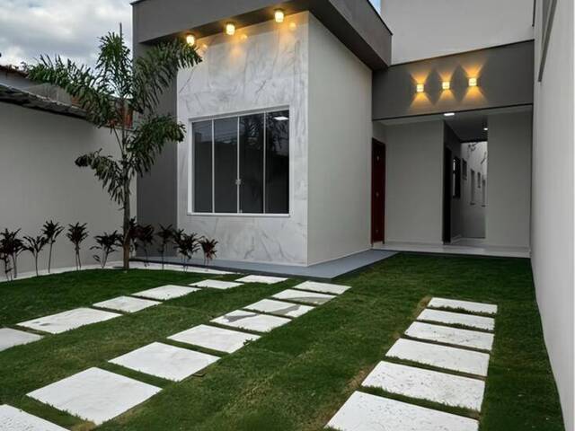 #572 - Casa para Venda em Linhares - ES