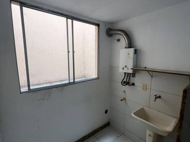 #575 - Apartamento para Venda em Linhares - ES