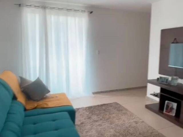 #623 - Apartamento para Venda em Linhares - ES