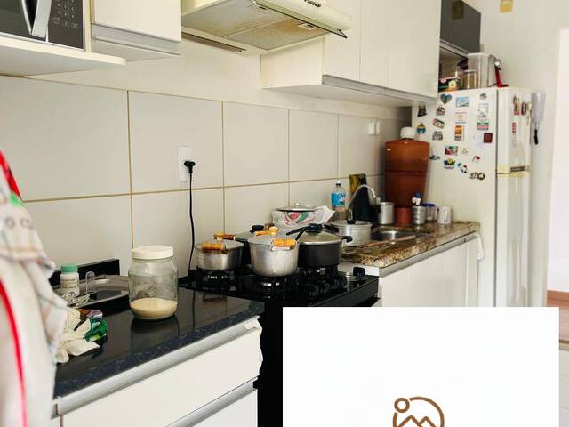 #657 - Apartamento para Venda em Linhares - ES