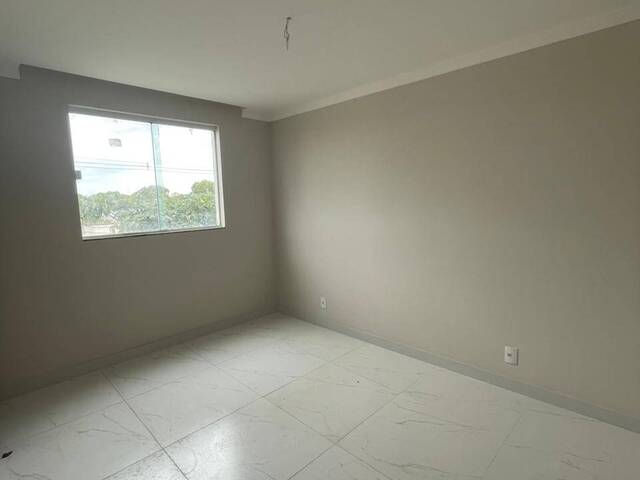 Apartamento para Venda em Linhares - 5