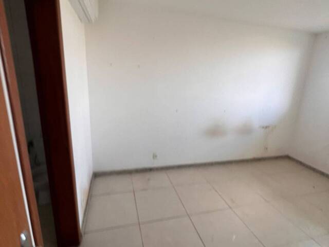 Apartamento para Locação em Linhares - 2