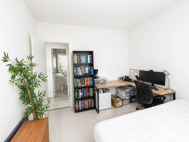 Apartamento para Venda em Linhares - 4