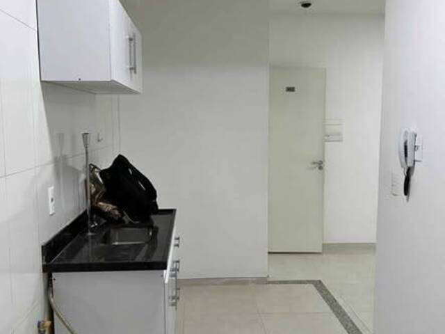Apartamento para Venda em Linhares - 4