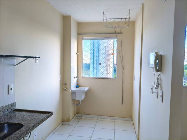 #667 - Apartamento para Venda em Linhares - ES