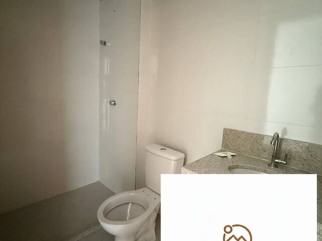 Apartamento para Venda em Linhares - 3