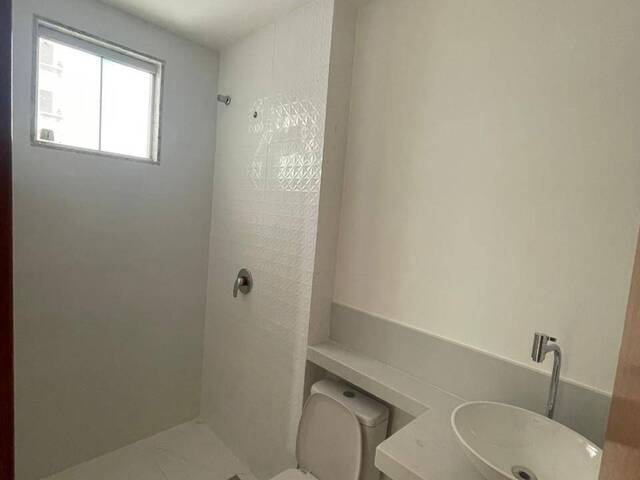 Apartamento para Venda em Linhares - 5
