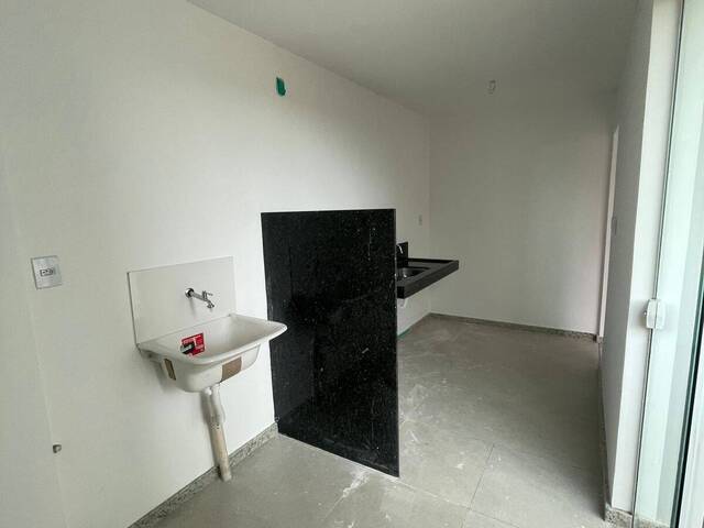 #747 - Apartamento para Venda em Linhares - ES - 3