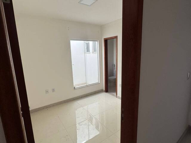 Casa para Venda em Linhares - 3